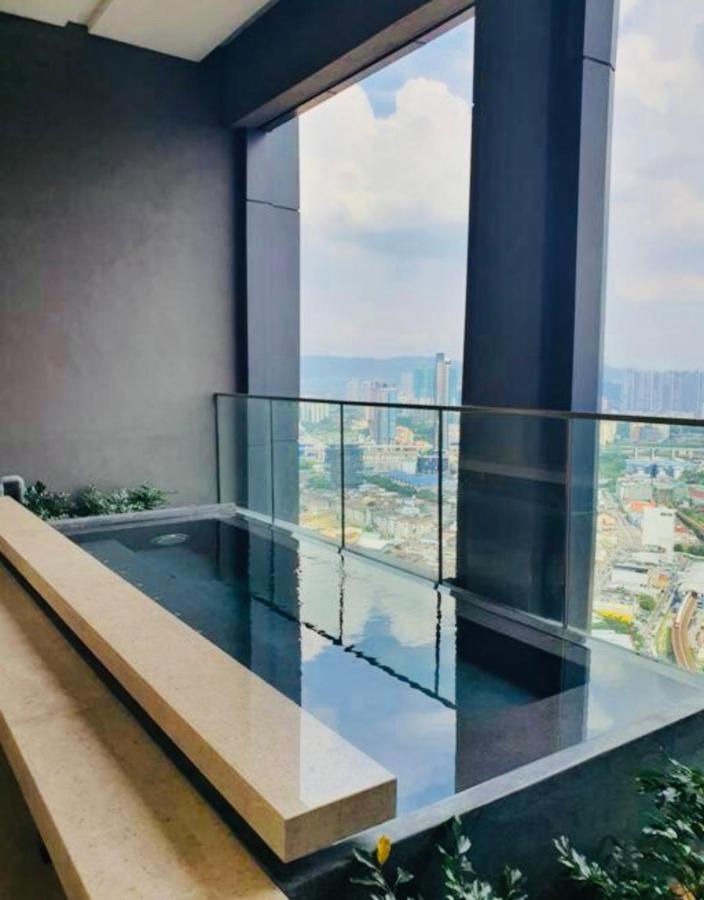Bbcc Apartments At Lucentia Kuala Lumpur Exterior foto